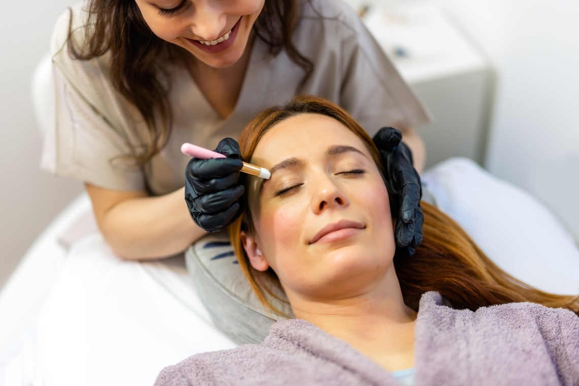 brow shaping 2