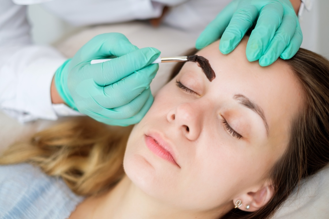 brow shaping 3